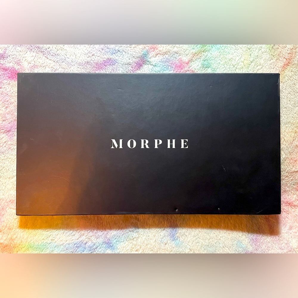 Lightly Used Morphe Cosmetics “Truth or Bare” Artistry Eyeshadow Palette
